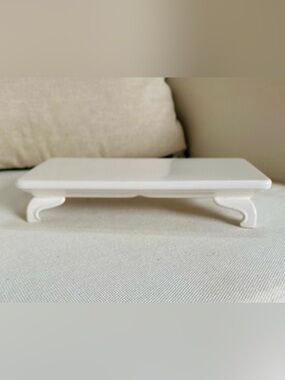 VTG ARCO Japan White Ceramic Footed Display Stand RiserTray Ming Style Legs